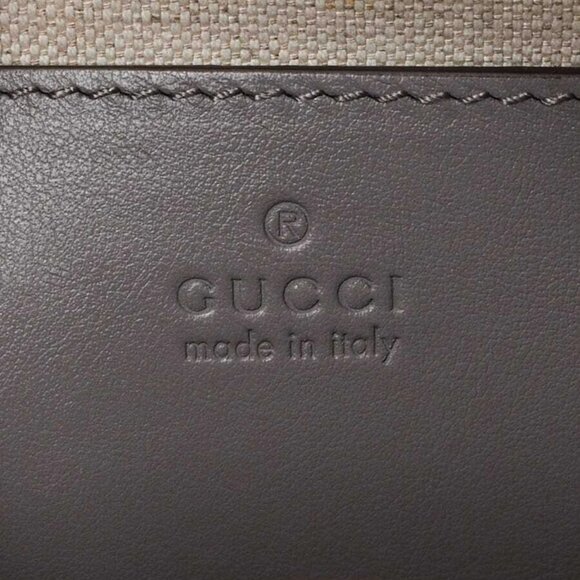 Gucci Grey GG Stitched Leather Matelassè Mini Bag - Picture 8 of 11